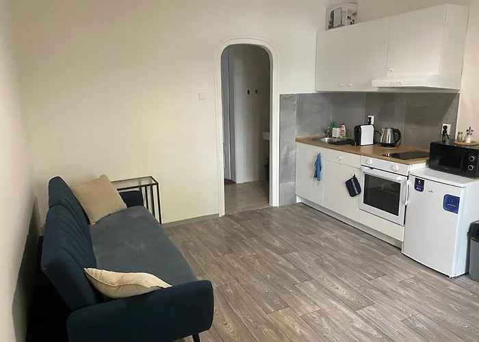 Ground Floor Den Apartman