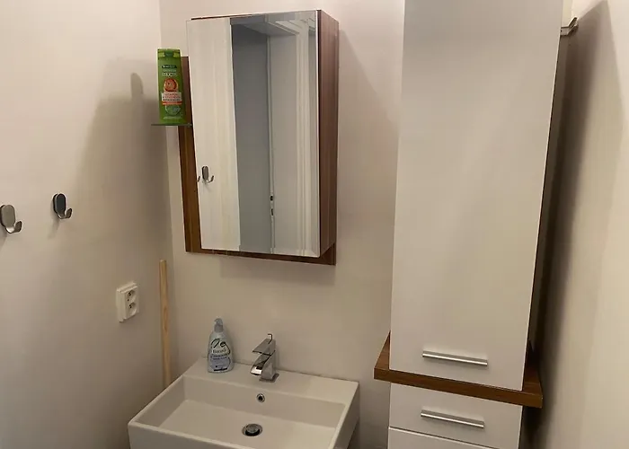 Ground Floor Den Appartement